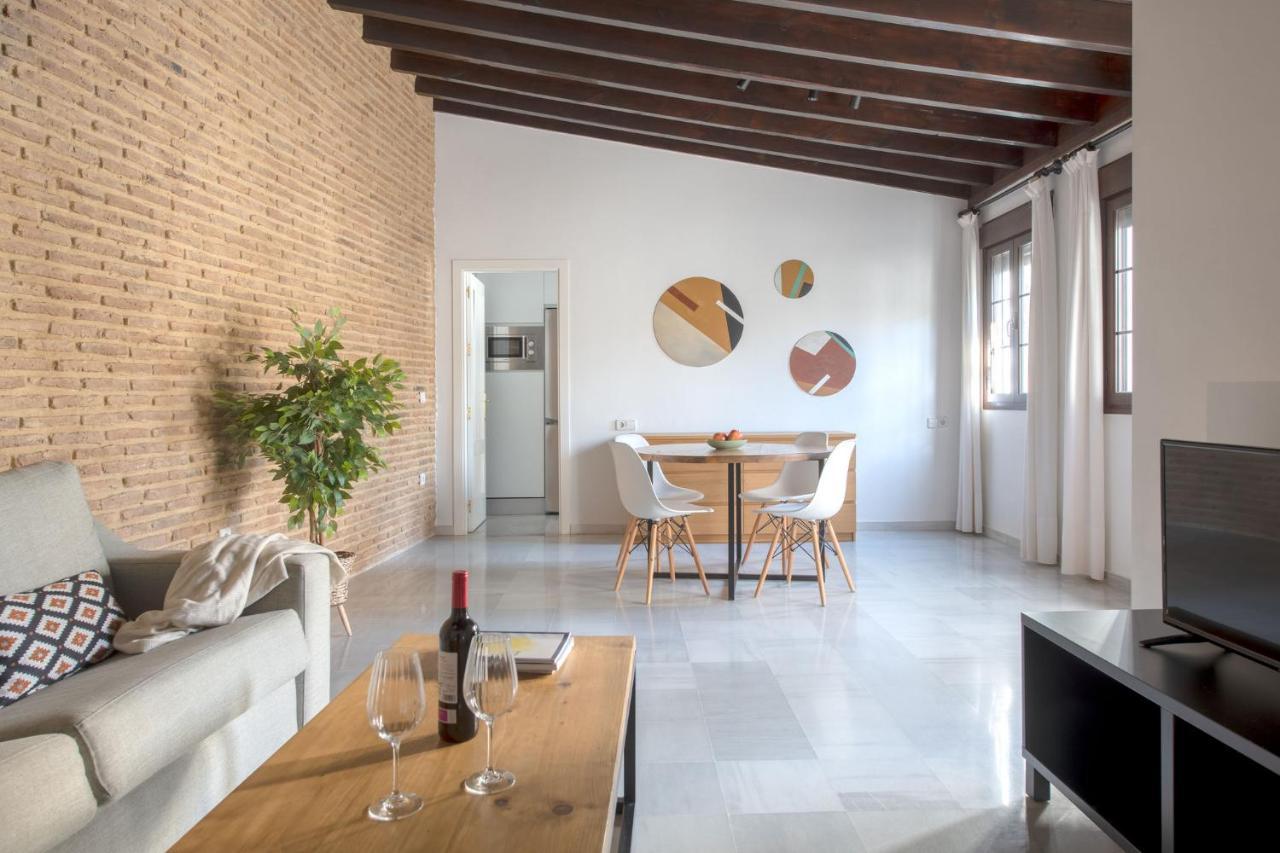 Triana Boutique By Hommyhome *